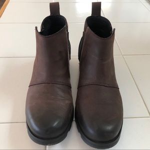 Sorel Emelie Chelsea booties